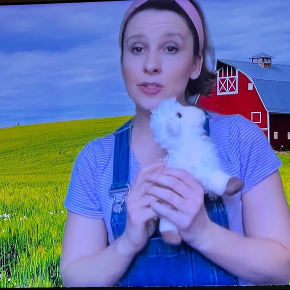 Miss Rachel’s lovely Lamb Miyoni by Aurora adorable stuffed small toy. - Picture 1 of 7